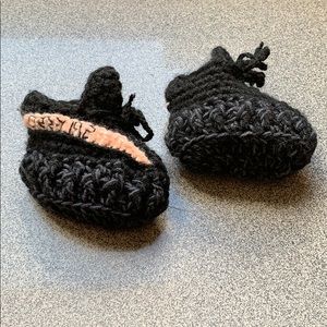 Yeezy looking knit booties